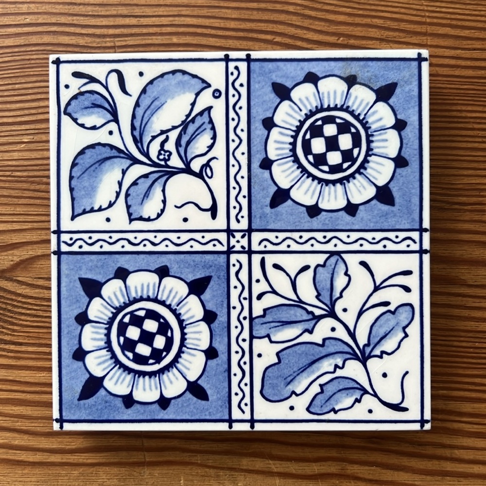 Arts & Crafts TileTrivet in Blue & White by William Morris